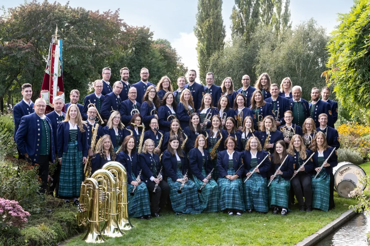 Die Musikkapelle Renhardsweiler in Tracht